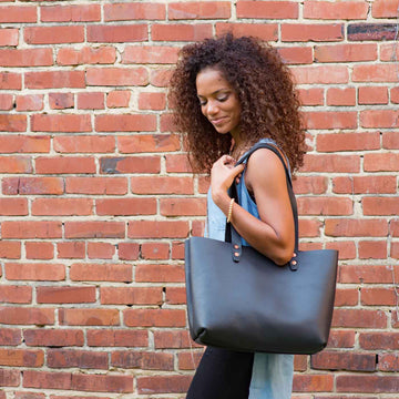 TOTE BAGS FOR WOMEN