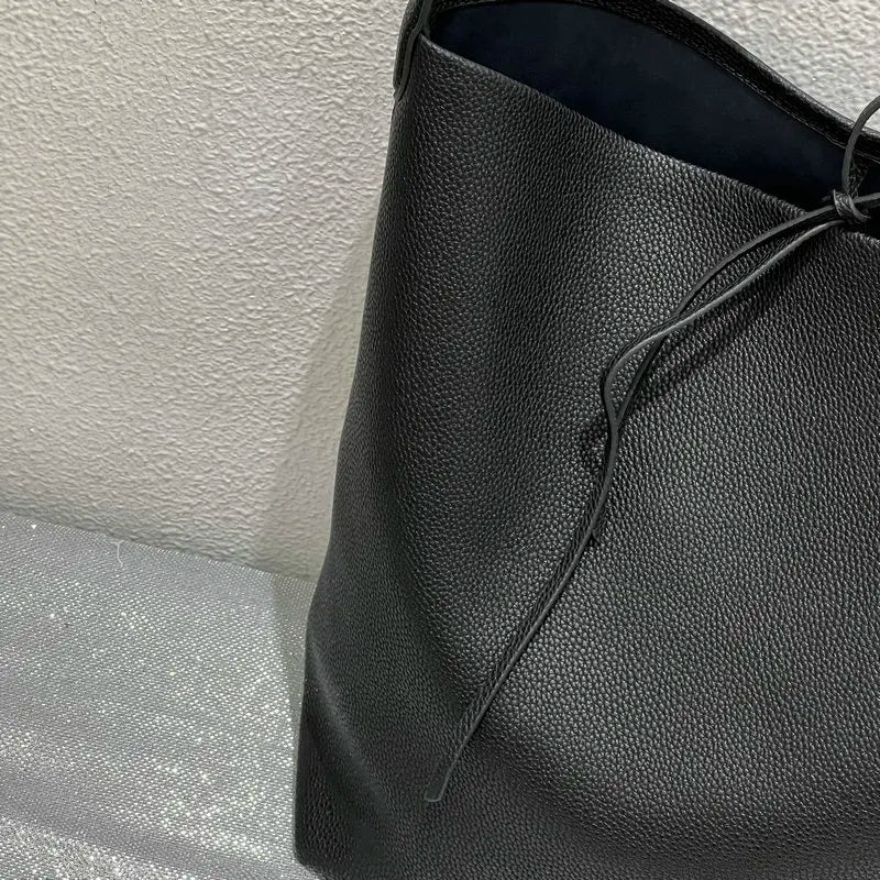 Black Leather Bucket Tote - Small | KQ Premium