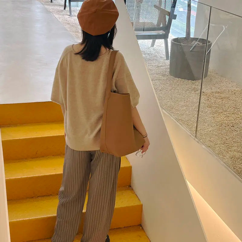 Black Leather Bucket Tote - Small | KQ Premium