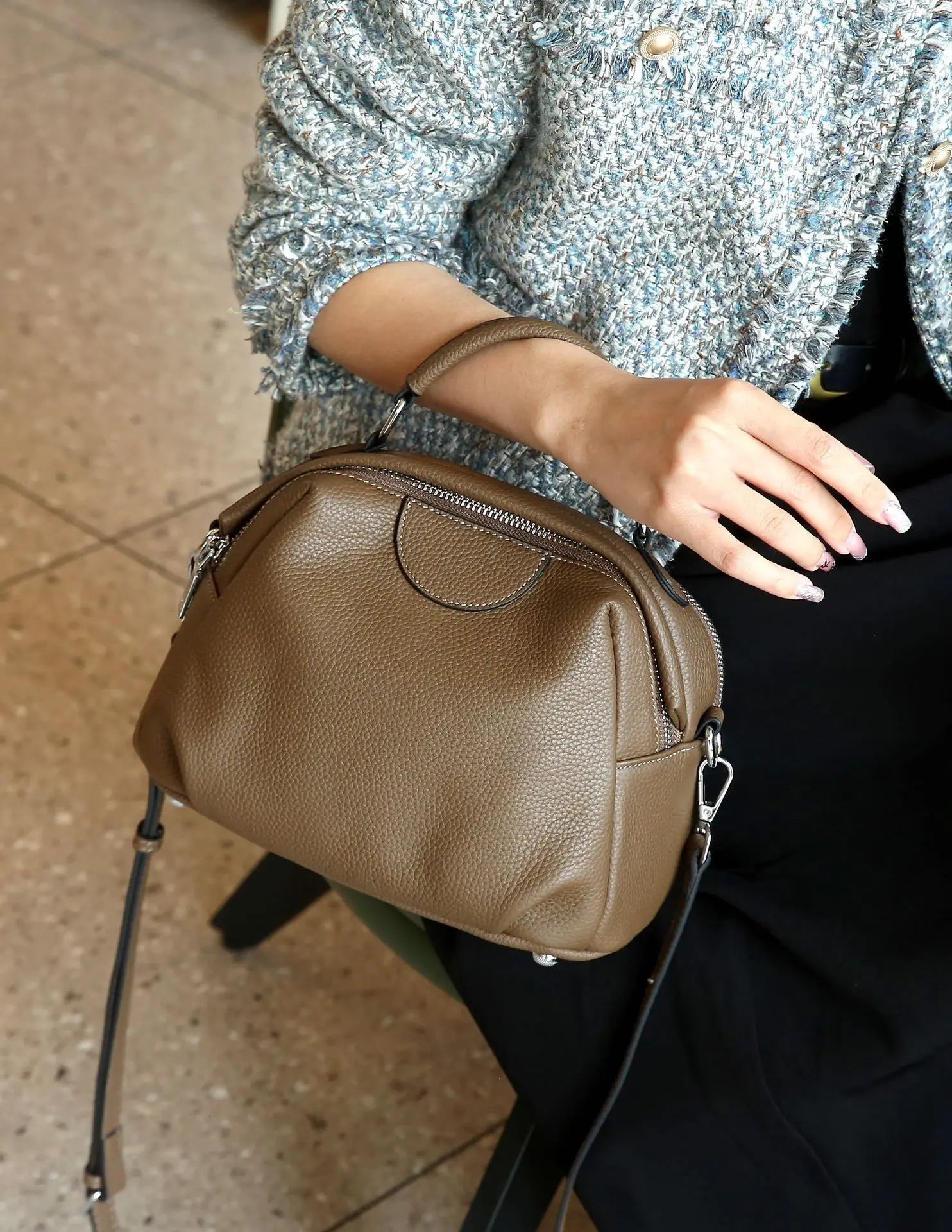 Apple Bucket Tote - Grey Coffee